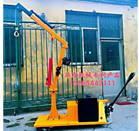 點(diǎn)擊查看詳細(xì)信息<br>標(biāo)題：裝車卸貨用小吊機(jī) 閱讀次數(shù)：2962